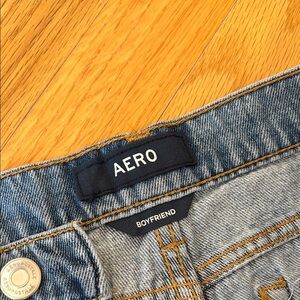 Aero Boyfriend Jeans